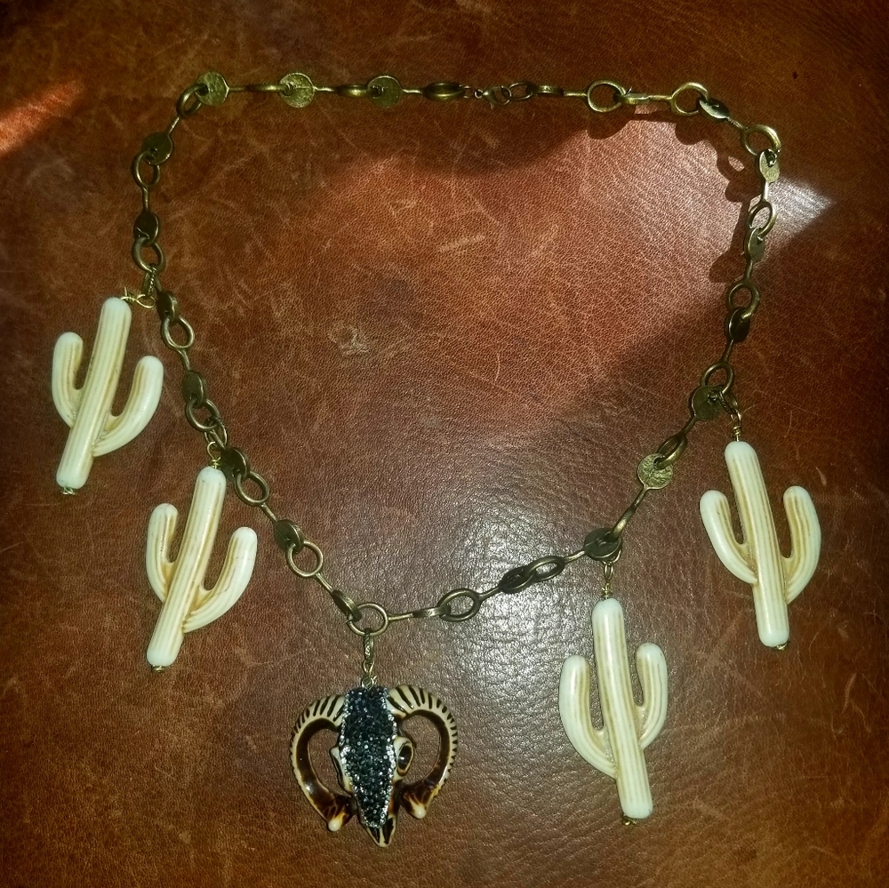 VINTAGE RUSTIC CACTUS & RAM NECKLACE